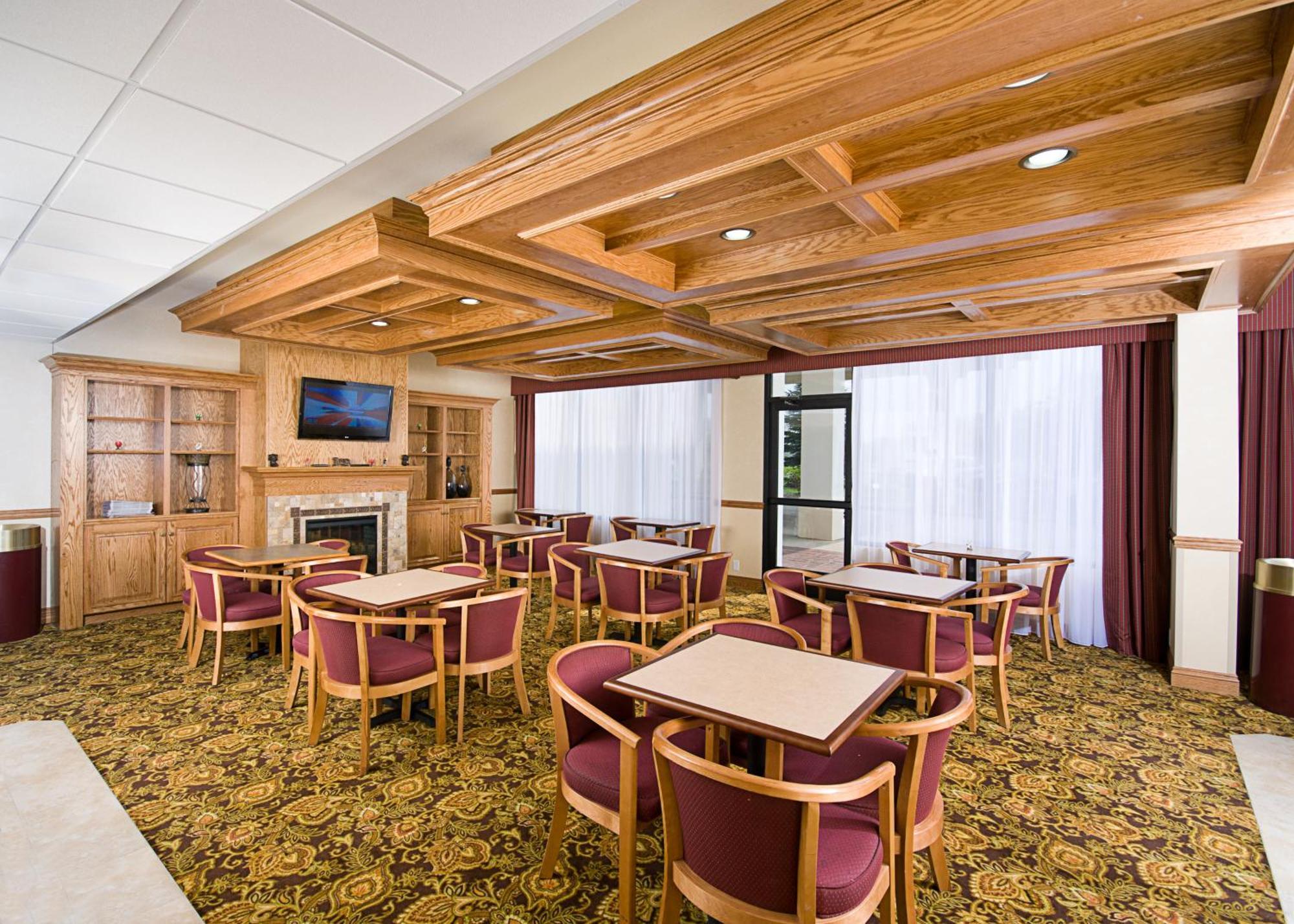 Quality Inn & Suites Saginaw Restoran foto