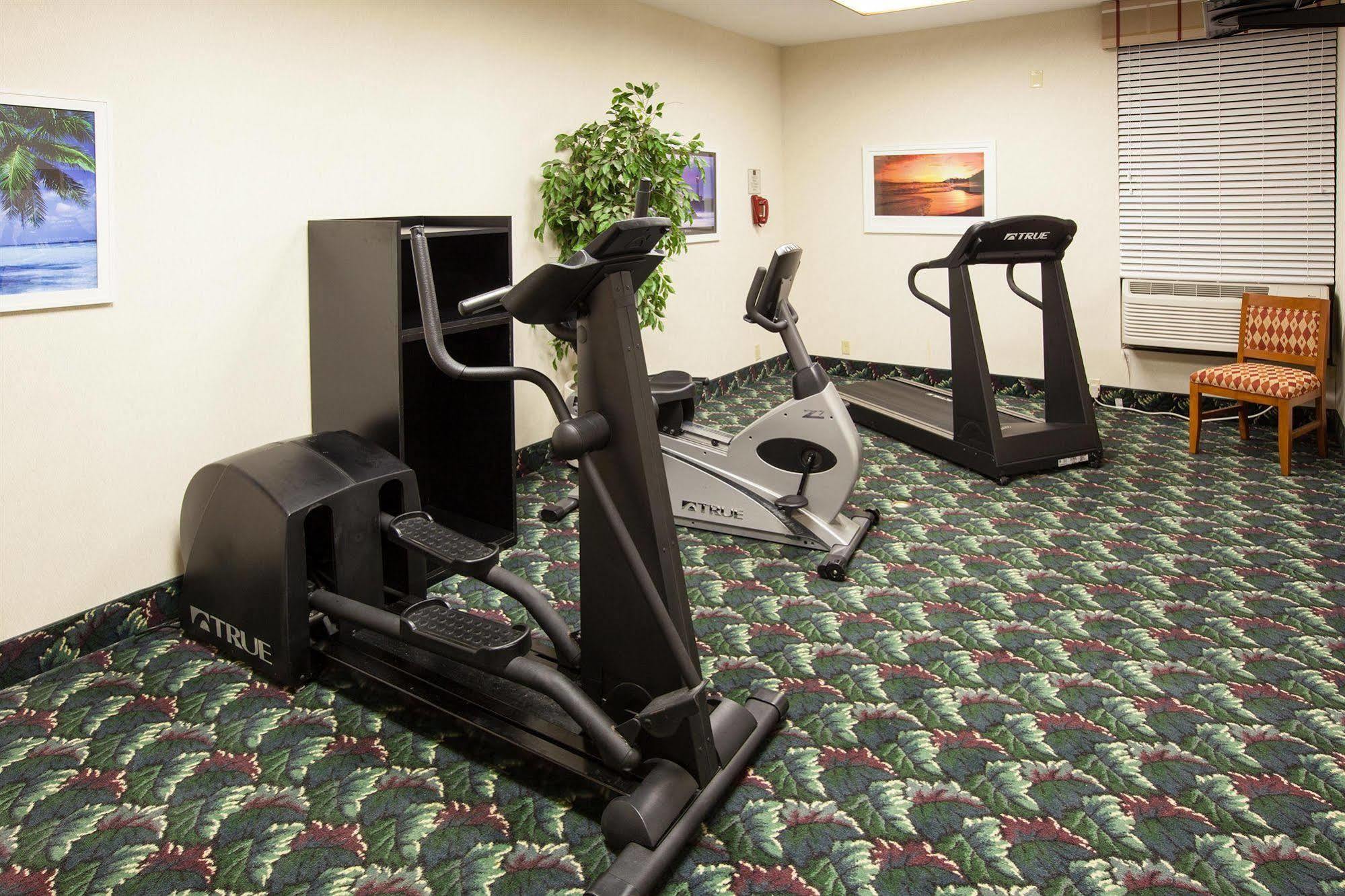 Quality Inn & Suites Saginaw Fasilitas foto